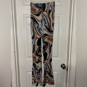Rue21 Swirl Pattern bell bottom pants